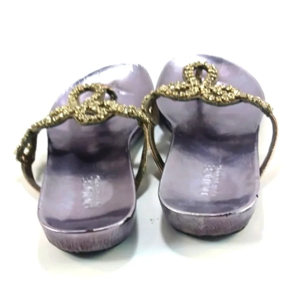 Mojo Moxy Dolce Metallic Silver Thong Sandals with Rhinstone Strap Womans 8.....